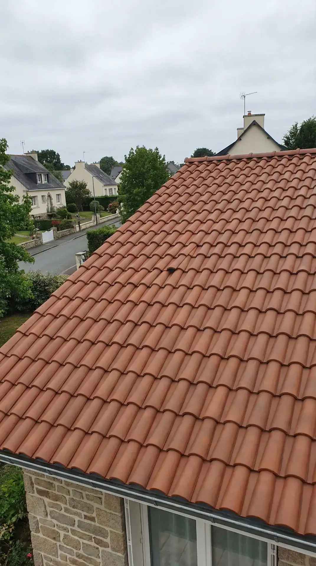 Toiture nettoyée par TA Couverture